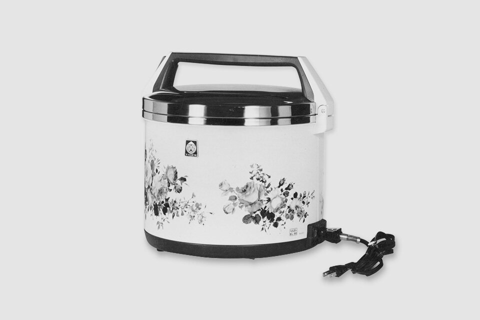 “Takitate” Electric Rice Warmer was Launched (First Model in the Current Line of Electronic Rice Warmer Products)

